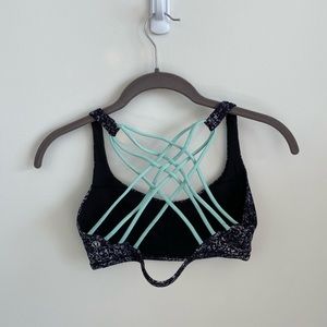 Lululemon Be Wild strappy back yoga sports bra 6